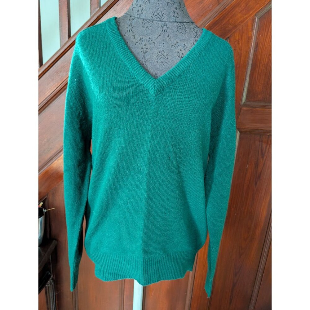 Westchester Classics Green V-Neck Lambswool Sweater Womens Large